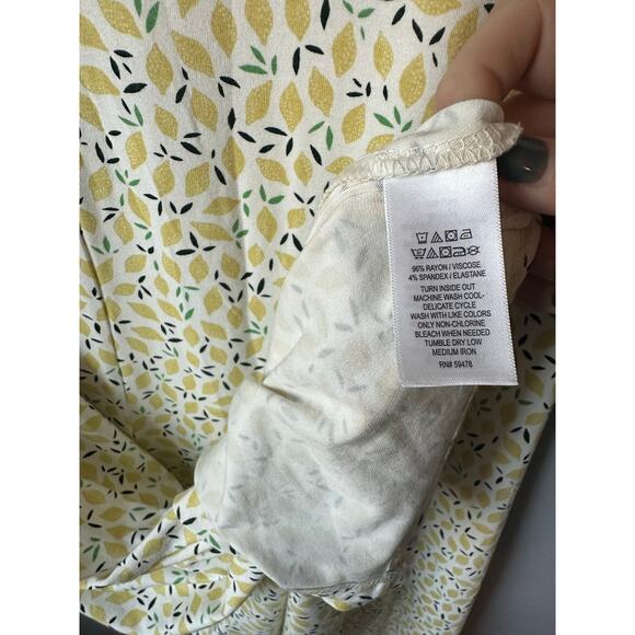 C&C California Midi Dress Size 1X Yellow White Lemon Print Tank Sharkbite Hem - Picture 7 of 8